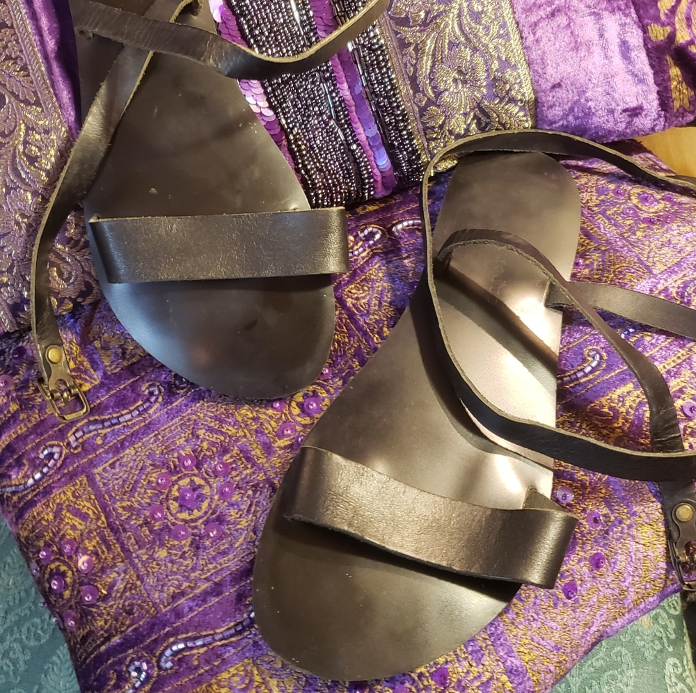 FREE PEOPLE minimalist strappy black sandals sz 9